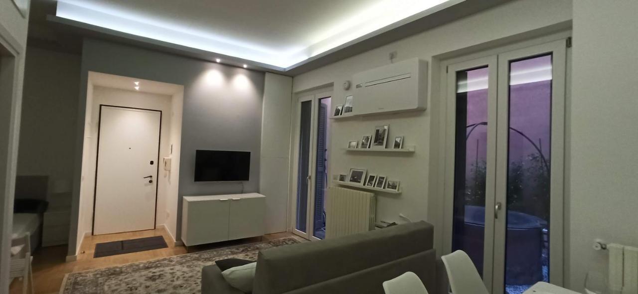 Luxury House Lupetta 3 Apartment Milan Exterior photo