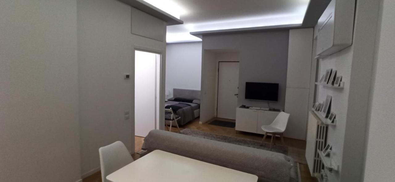 Luxury House Lupetta 3 Apartment Milan Exterior photo